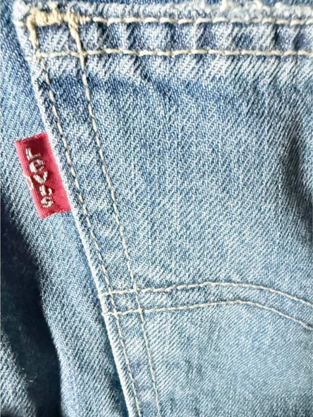 Straight Leg Women's Jeans with Knee Rips - Blue - Picture 8 of 9